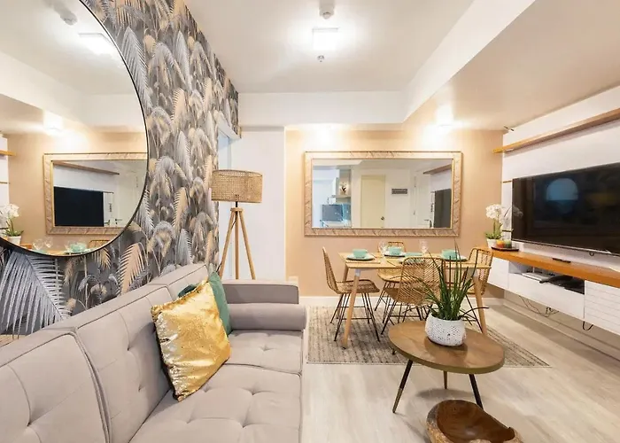 Apartment Adam'scrib 2br By Azure Residences Near International Airport Manila
