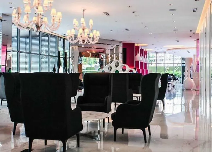 Adam'scrib 2br By Azure Residences Near International Airport *