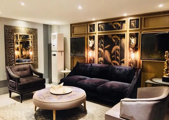 Apartment Adam'scrib 2br By Azure Residences Near International Airport